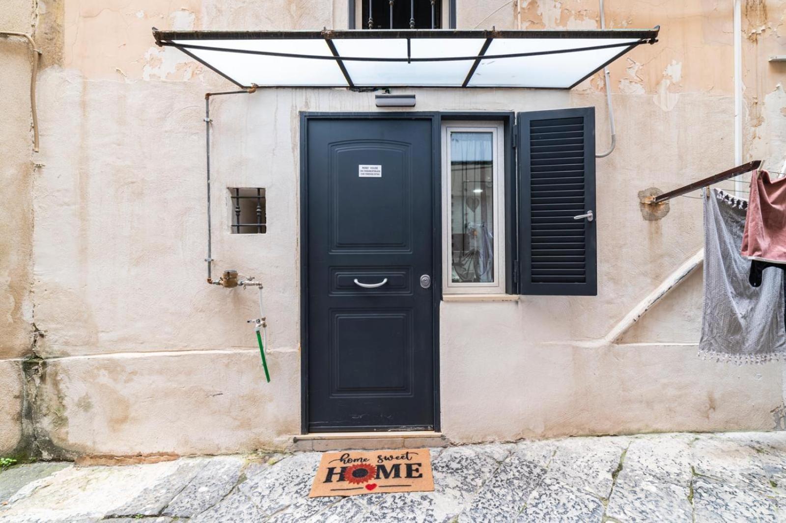 Many House Apartment Naples Exterior photo